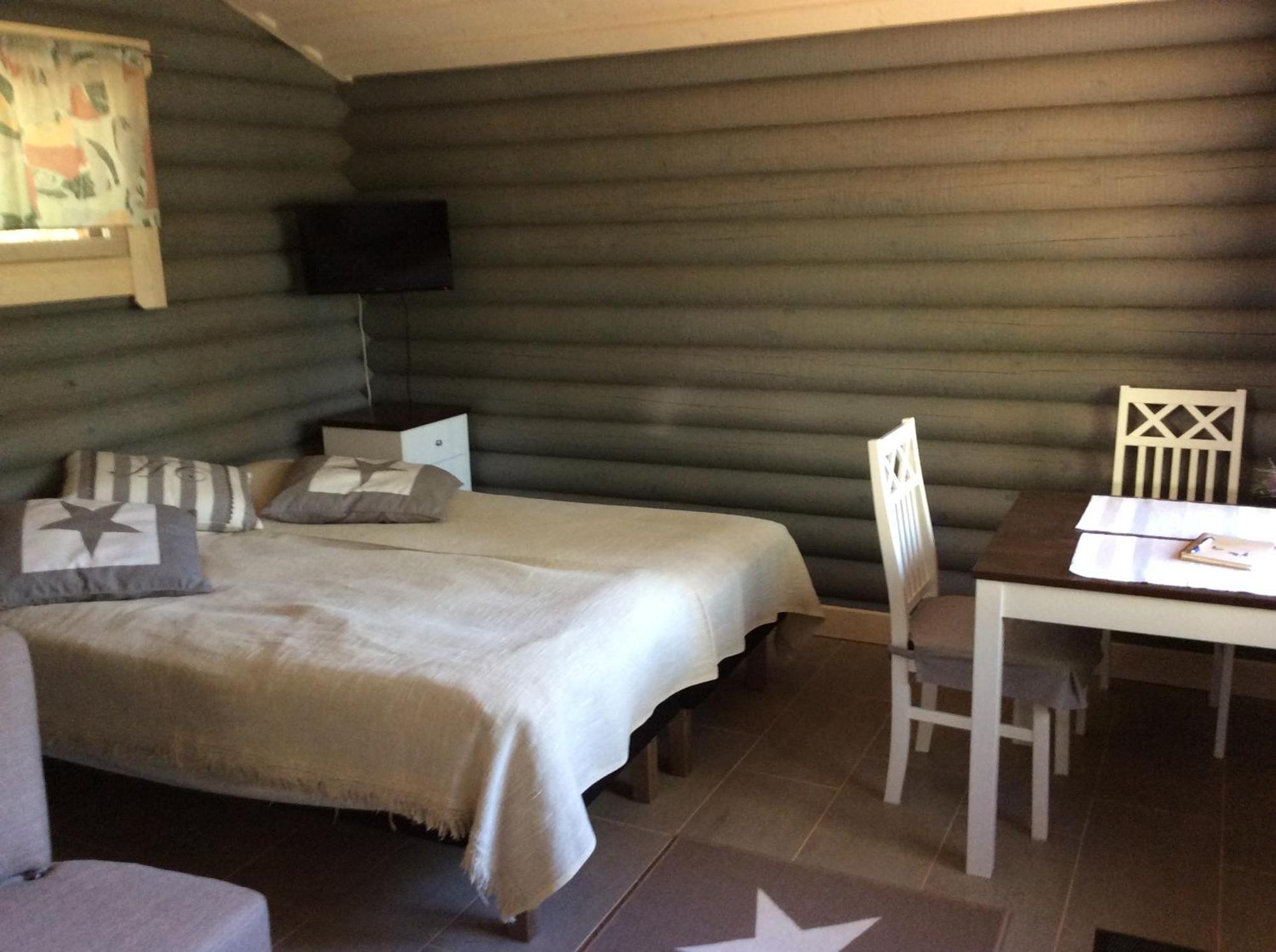 Maekelaen Lomatuvat Bed And Breakfast Korkeakoski  Стая снимка
