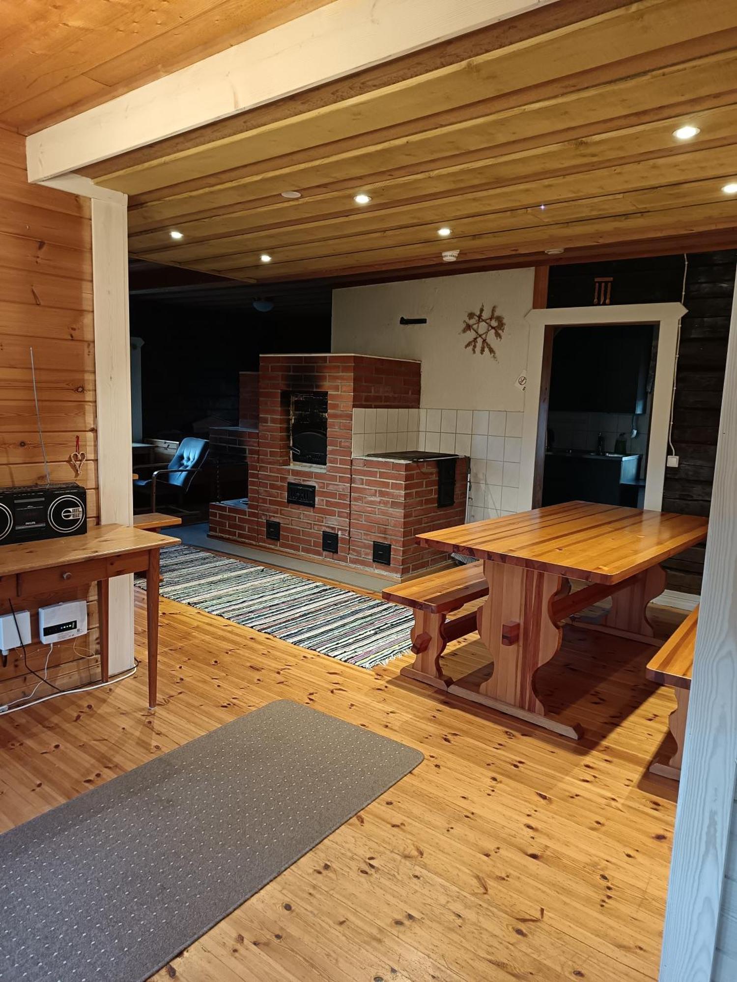 Maekelaen Lomatuvat Bed And Breakfast Korkeakoski  Екстериор снимка