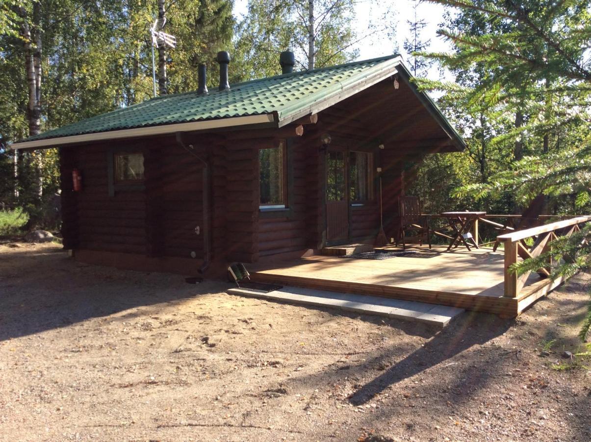 Maekelaen Lomatuvat Bed And Breakfast Korkeakoski  Стая снимка